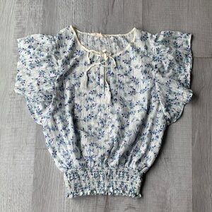 Solitaire Blue and Cream Floral Blouse